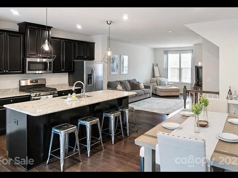 11737 Blessington Rd — Photo 11