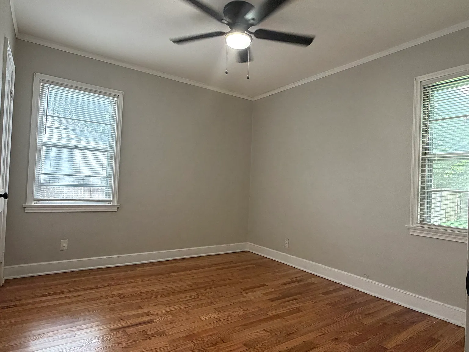 3551 Mayflower Ave — Photo 4