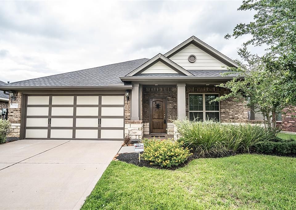 1st image of 19514 Brighton Brook Ln