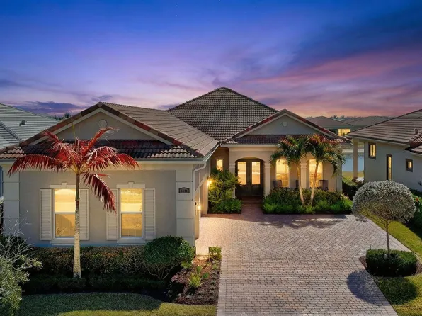 8639 SW Flutto Way, Port St Lucie, FL 34987