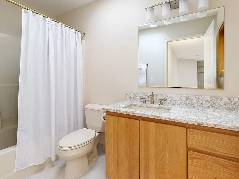 3656 Gamble St — Photo 39