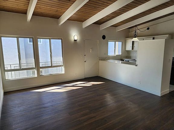 3rd image of 6124 Alcott St APT 5