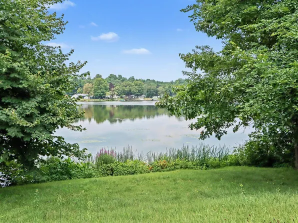 23 Springhaven Dr, Centreville, MI 49032