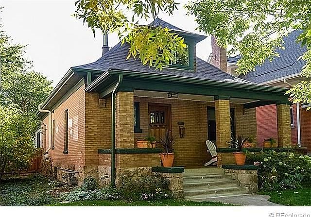 2nd image of 1122 Detroit St