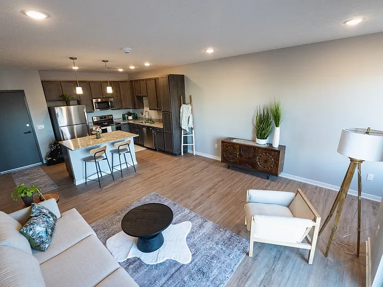 ivi Apartments — Photo 19