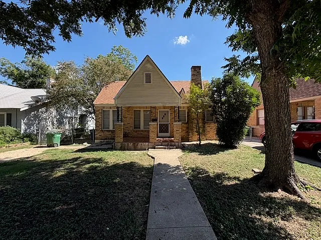 1822 Lee Hall — Photo 14