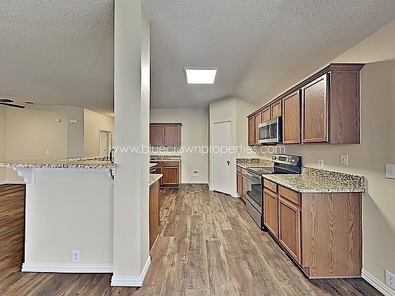 4th image of 3912 Tuscany Ct