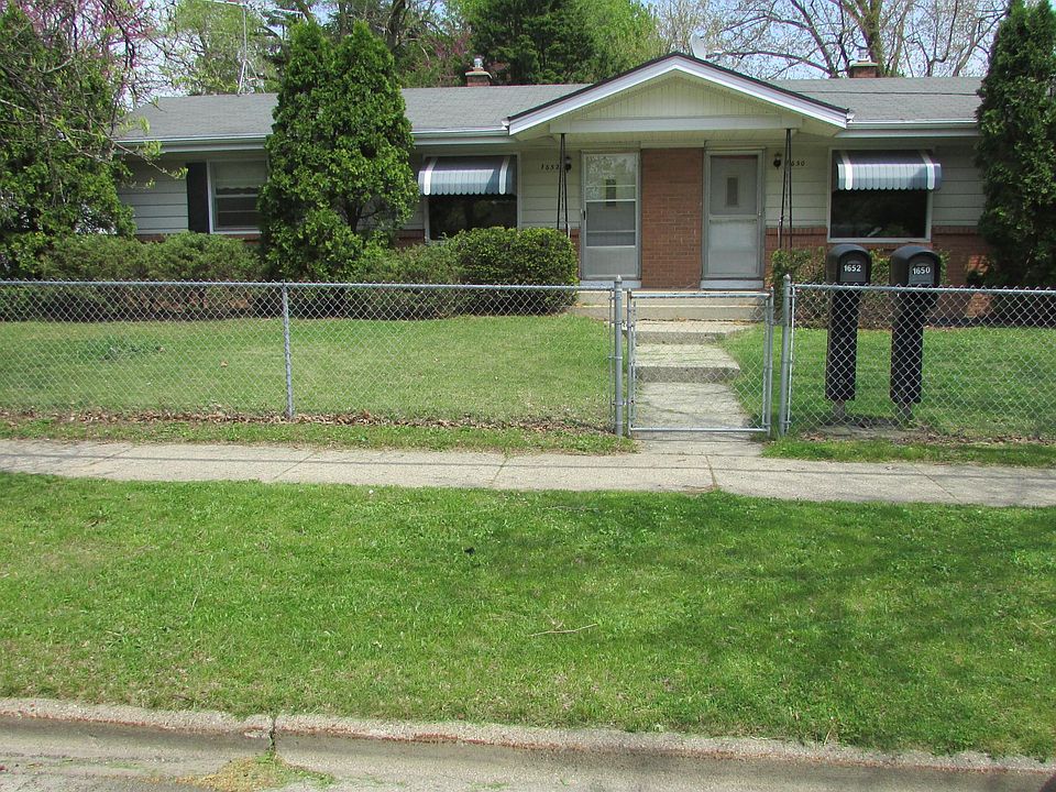 1st image of 1652 Diamond Ave NE