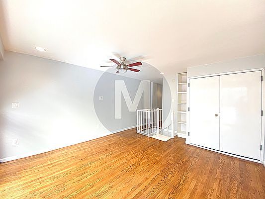 4th image of 347 W 53rd St #4