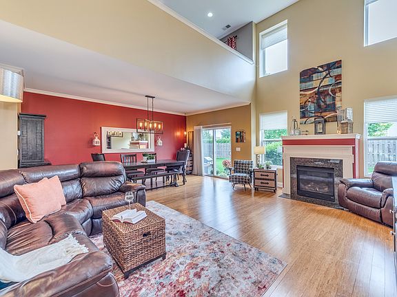 3rd image of 540 Bobby Ann Ct