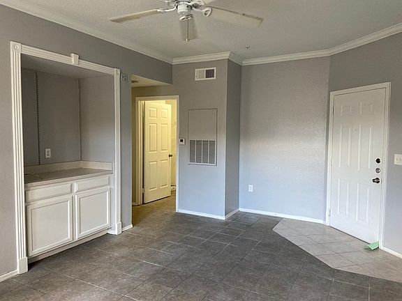 4th image of 2558 Robert Trent Jones Dr APT 1414