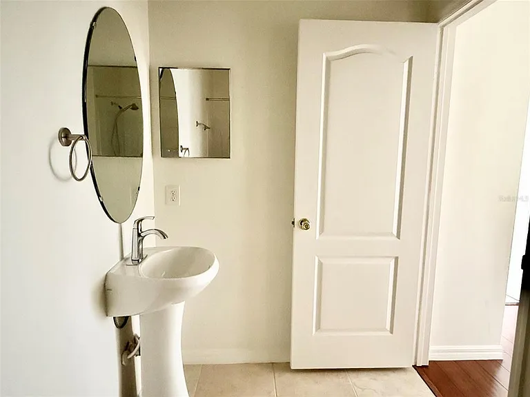 1535 Broken Oak Dr #37B — Photo 23