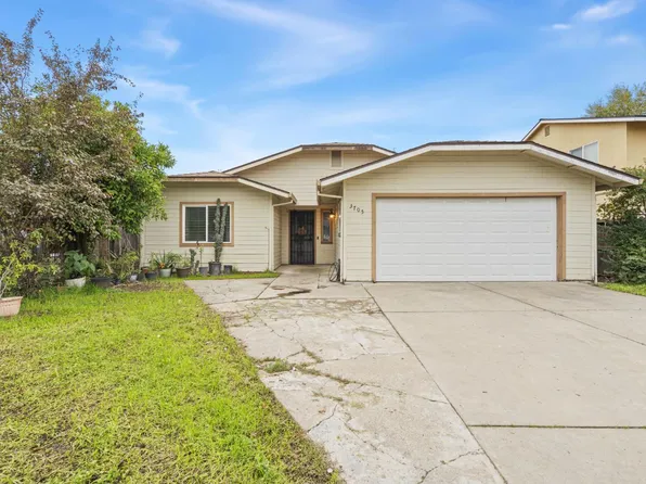 3705 Haywood St, Sacramento, CA 95838