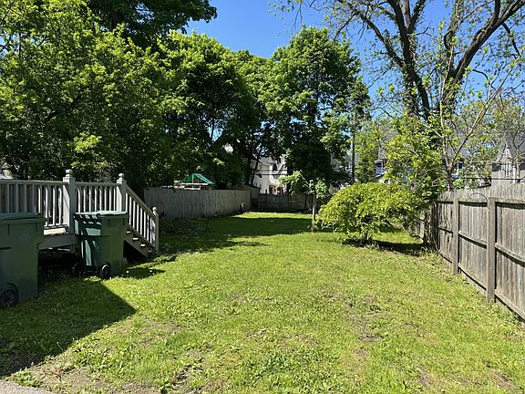 3rd image of 126 Parsells Ave