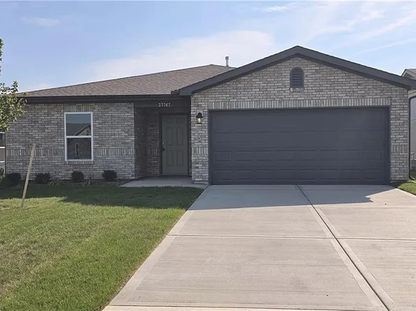 37767 W 207th Ter, Edgerton, KS 66021