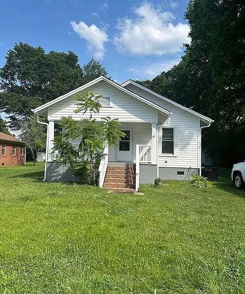904 Ransdell Rd — Photo 1