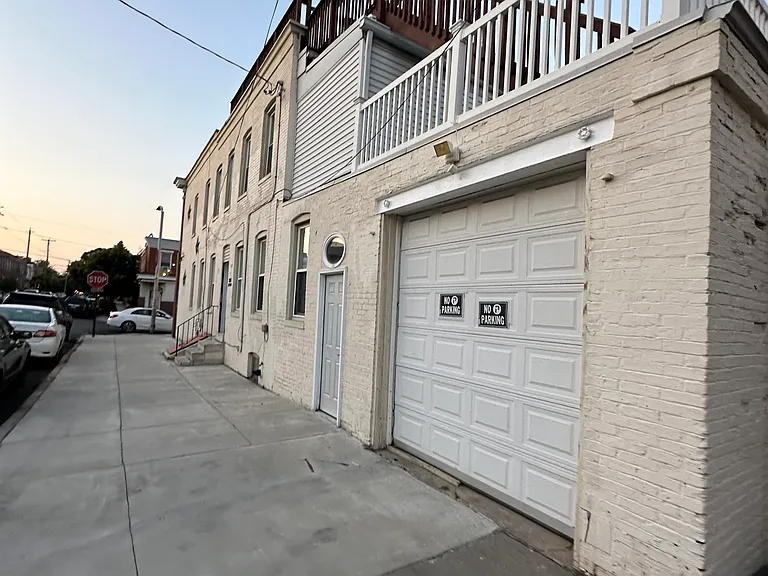 3801 Fait Ave — Photo 4