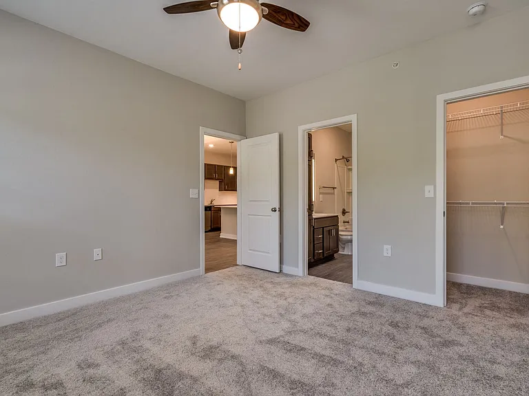 Bedroom (Premier Floor Plan)