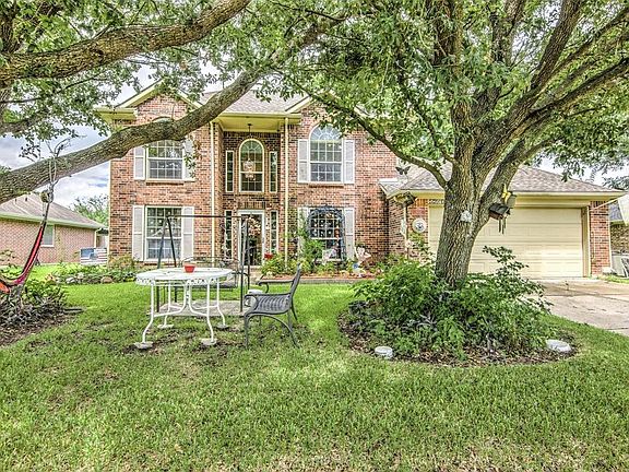2nd image of 5210 Valley Brook Ct