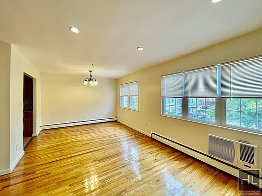 Rented by Highline Residential | media 48