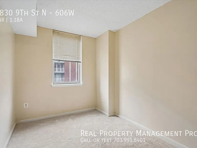 3830 9th St N #606W — Photo 25