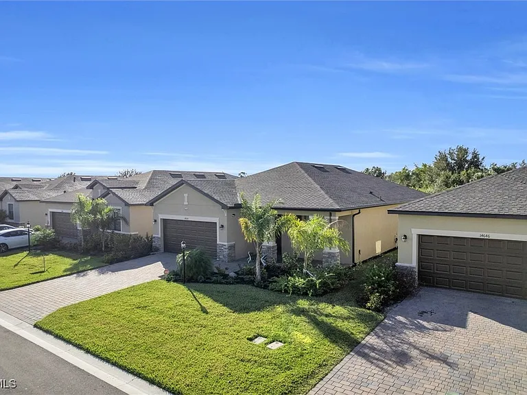 14650 Cantabria Dr — Photo 3