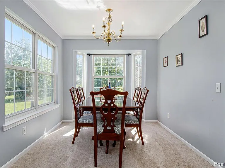 972 S Parkwood Dr — Photo 6