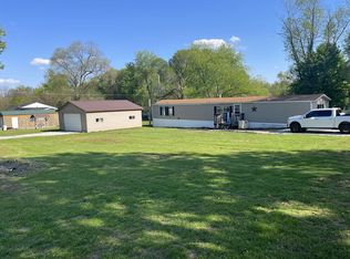 2301 N Orchard Pl, West Terre Haute, IN 47885