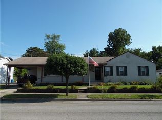 521 5th St, Shelbyville, IN 46176