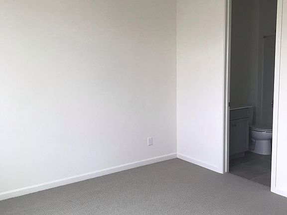 5th image of 5678 El Dorado Ln