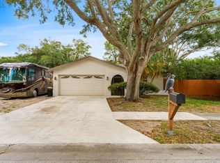 2892 North Rd, Clearwater, FL 33760