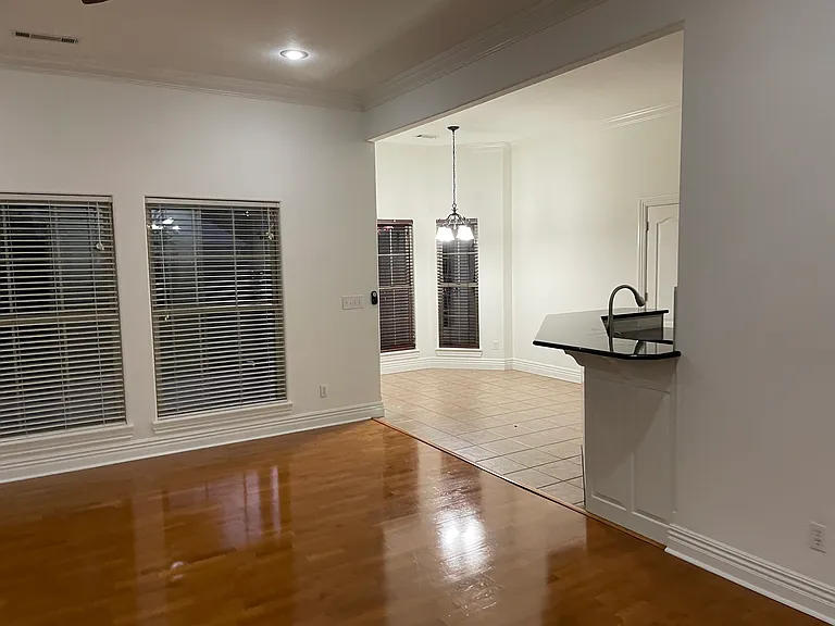 4000 SW Sycamore St — Photo 25