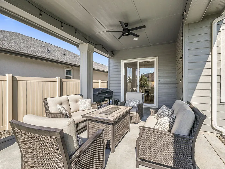 11673 Triloba St — Photo 58
