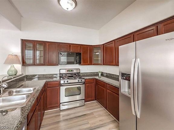 5th image of 10245 King Henry Ave Unit 103