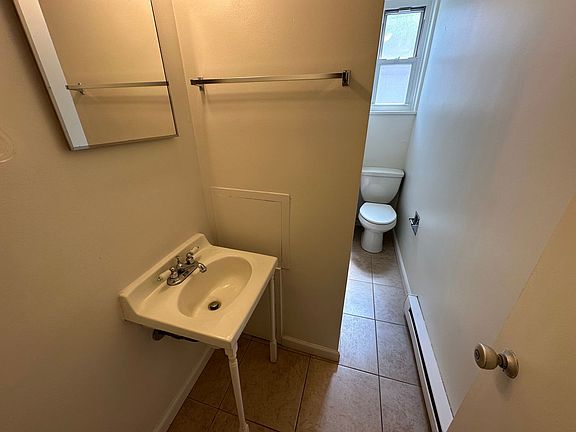 4th image of 6017 Stanton Ave APT 4