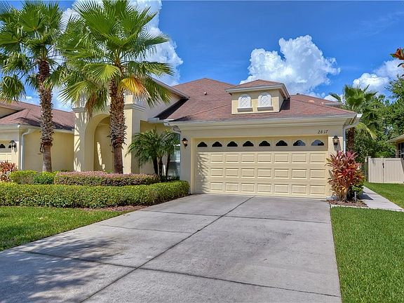 2nd image of 2817 Devonoak Blvd