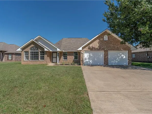 654 Culbertson Ln, Natchitoches, LA 71457