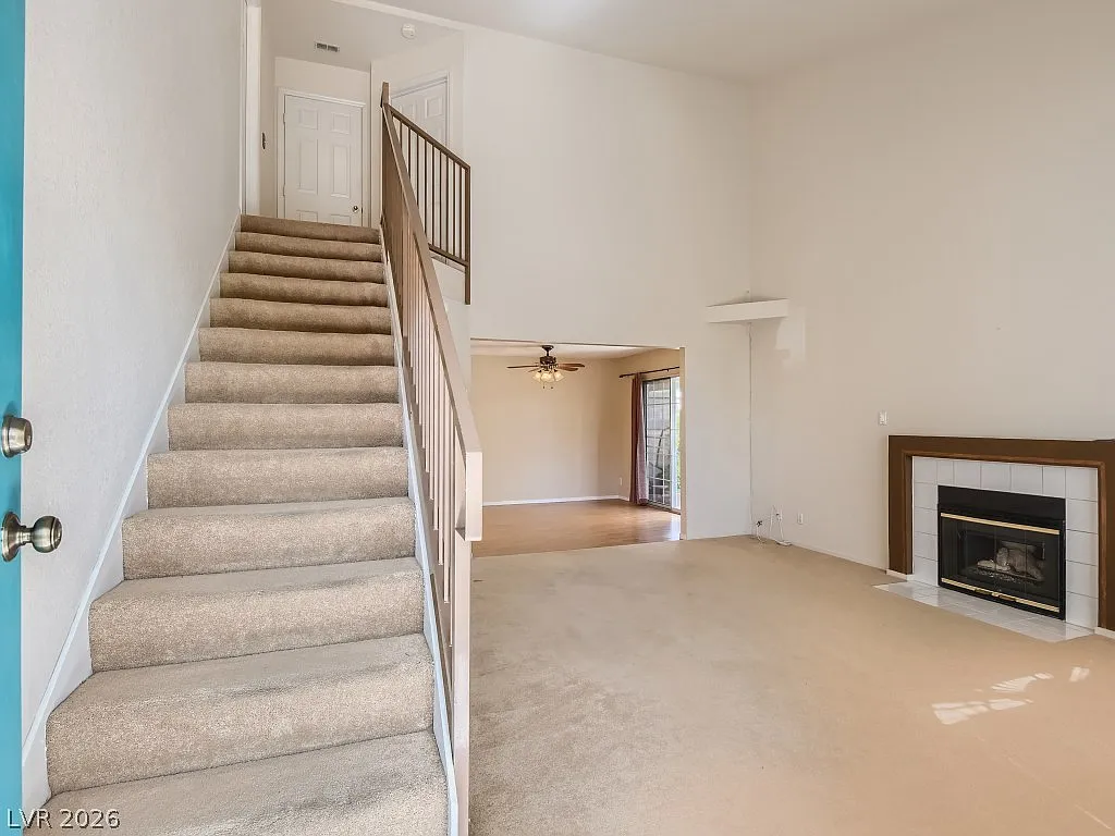 2 bed, 2.5 bath, 1247 sqft, $1,835 — Photo 3