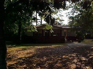1st image of 3414 Richmond Dr SE