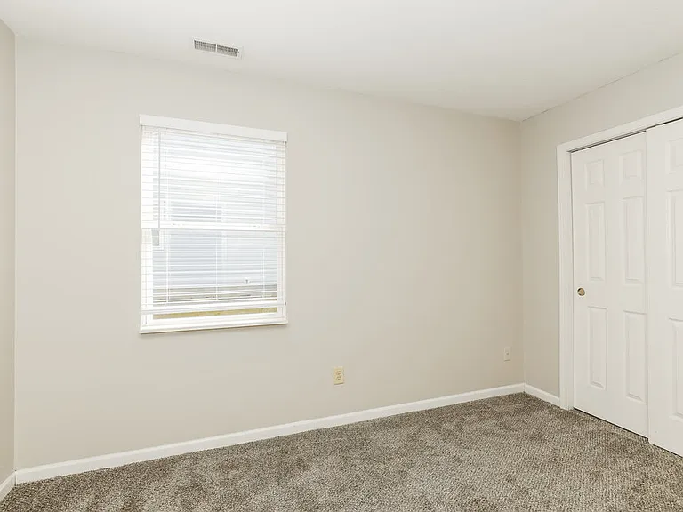 457 Sable Chase — Photo 14