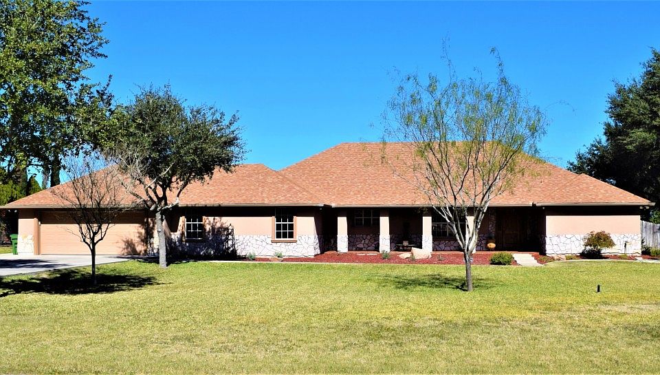 1st image of 2405 Palmhurst Dr