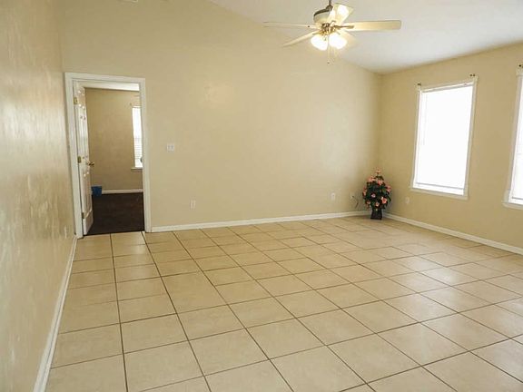 5th image of 264 Wilson Green Blvd