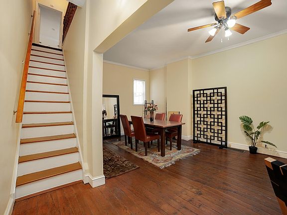 4th image of 1933 Montrose St #1X