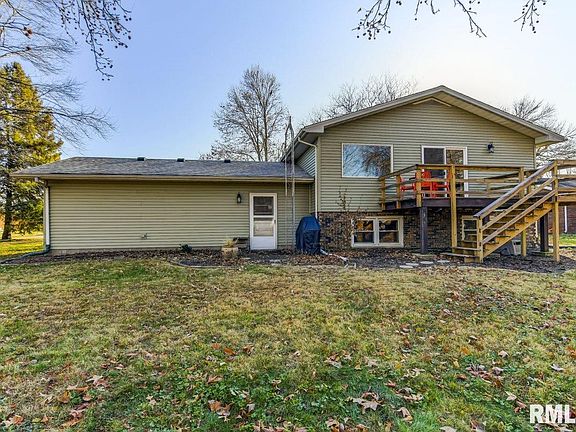 4th image of 509 Saint Johns Dr