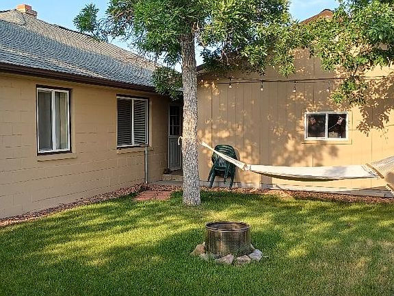 4th image of 5530 N Montana Ave
