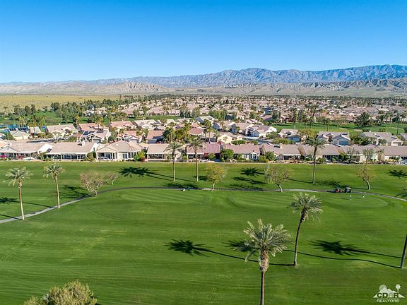 2nd image of 78151 Suncliff Cir