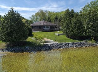 893 Needle Point Dr, Cheboygan, MI 49721