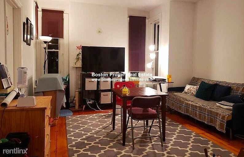 300 Marlborough St. #7 Boston - Back Bay Unit Photo 2 (3)