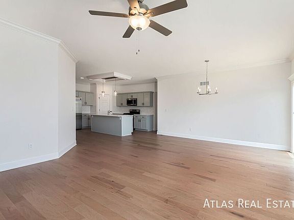 4th image of 6697 Praire Ln