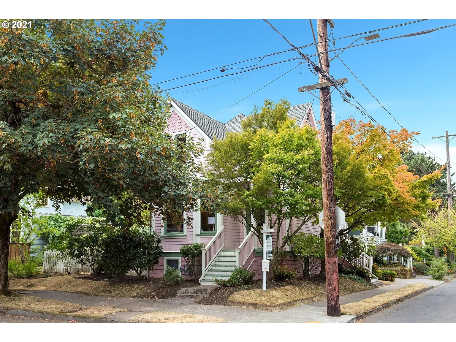 2901 SE 20th Ave photo 1